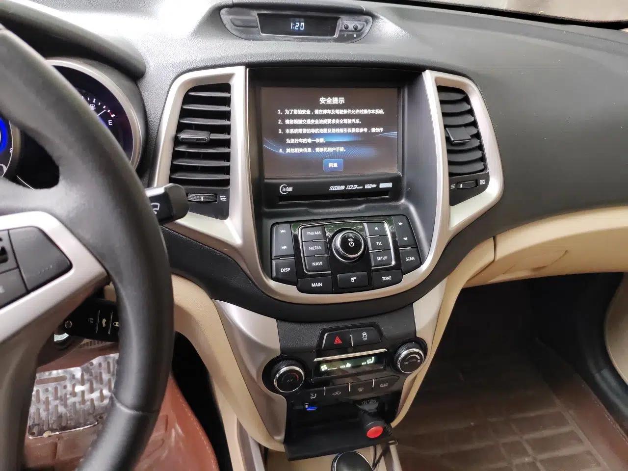 CHANGAN Eado 2015 1.6L Automatic Luxury Model — миниатюра 17
