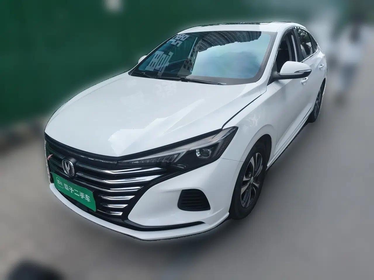 CHANGAN Eado 2022 PLUS 1.6L GDI CVT Luxury Model — миниатюра 1