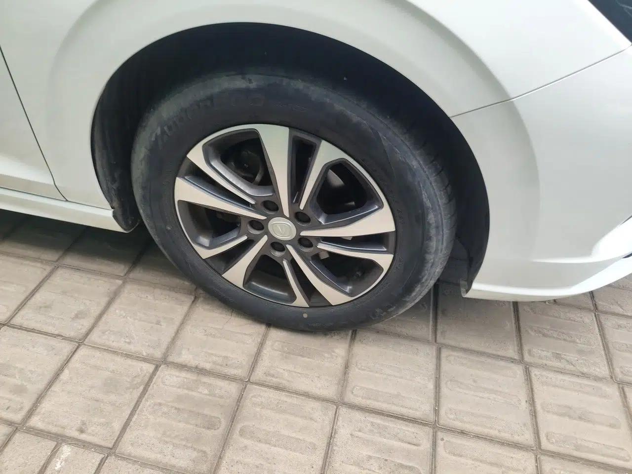 CHANGAN Eado 2022 PLUS 1.6L GDI CVT Luxury Model — миниатюра 8
