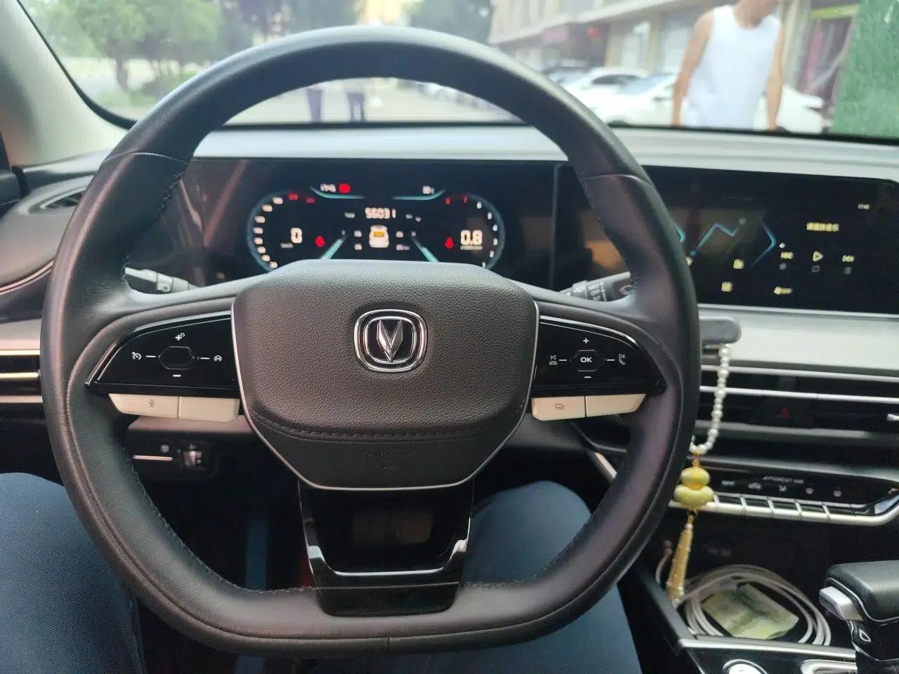 CHANGAN Eado 2022 PLUS 1.6L GDI CVT Luxury Model — миниатюра 10