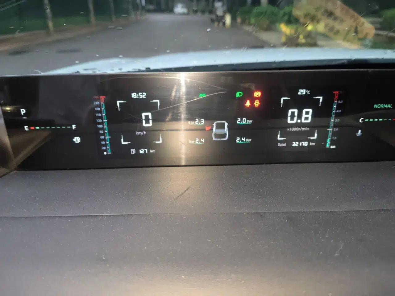 CHANGAN Eado 2024 1.5T GDI Automatic Prestige Edition — миниатюра 11