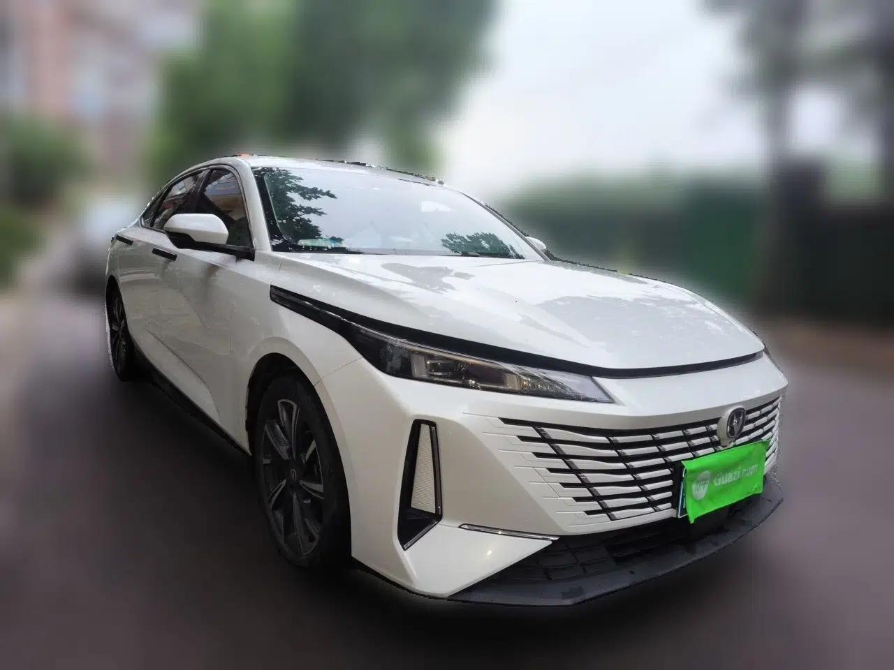 CHANGAN Eado 2024 1.5T GDI Automatic Prestige Edition — миниатюра 3