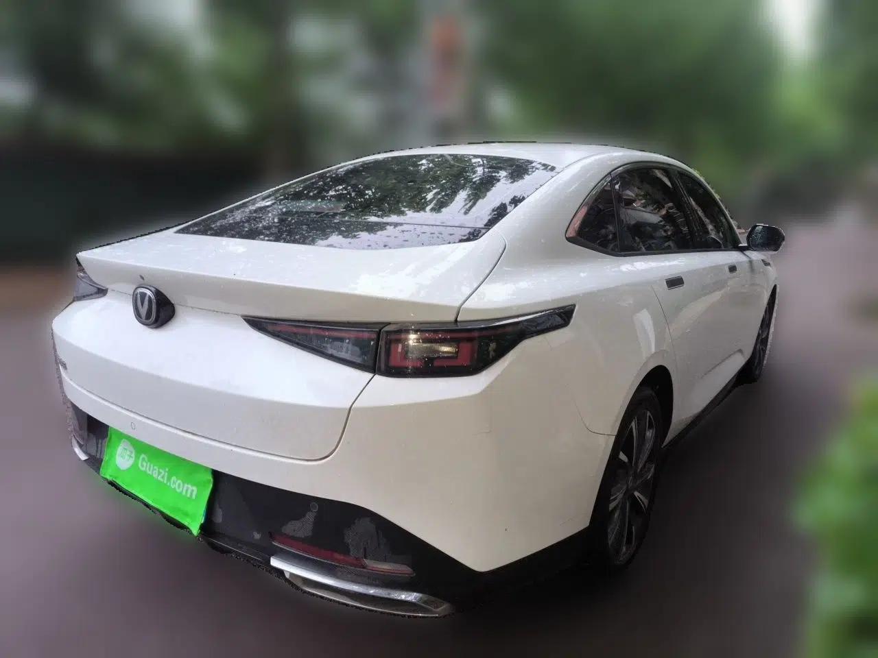 CHANGAN Eado 2024 1.5T GDI Automatic Prestige Edition — миниатюра 6