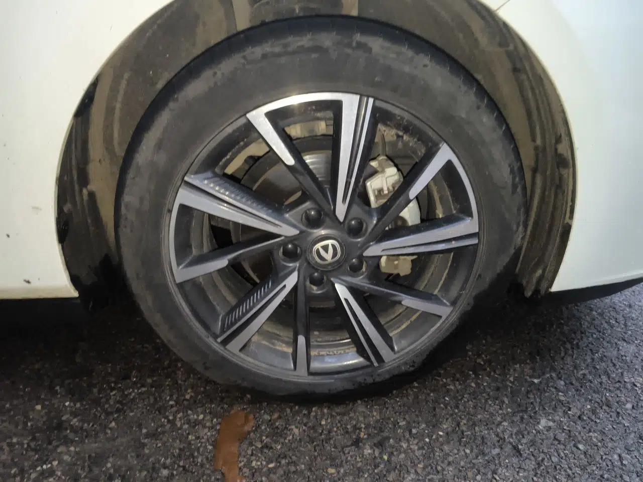 CHANGAN Eado 2024 1.5T GDI Automatic Prestige Edition — миниатюра 8