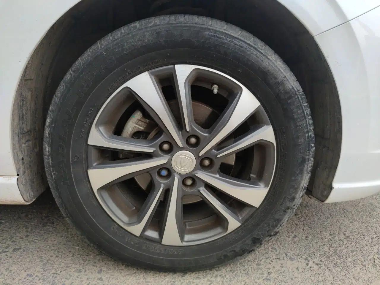 CHANGAN Eado 2021 PLUS Blue Whale NE 1.4T GDI DCT Prestige Model — миниатюра 8