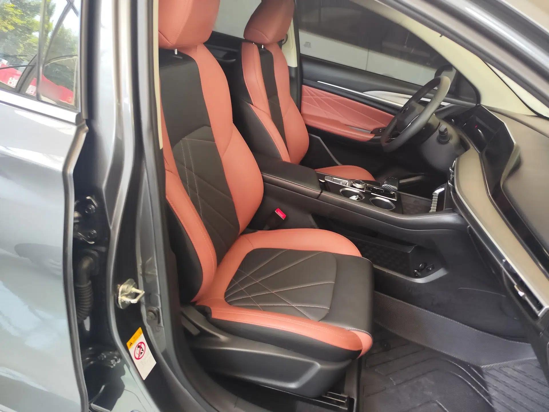 CHANGAN Eado 2023 Changan Edition PLUS Blue Whale NE 1.4T GDI DCT Prestige Version — миниатюра 14