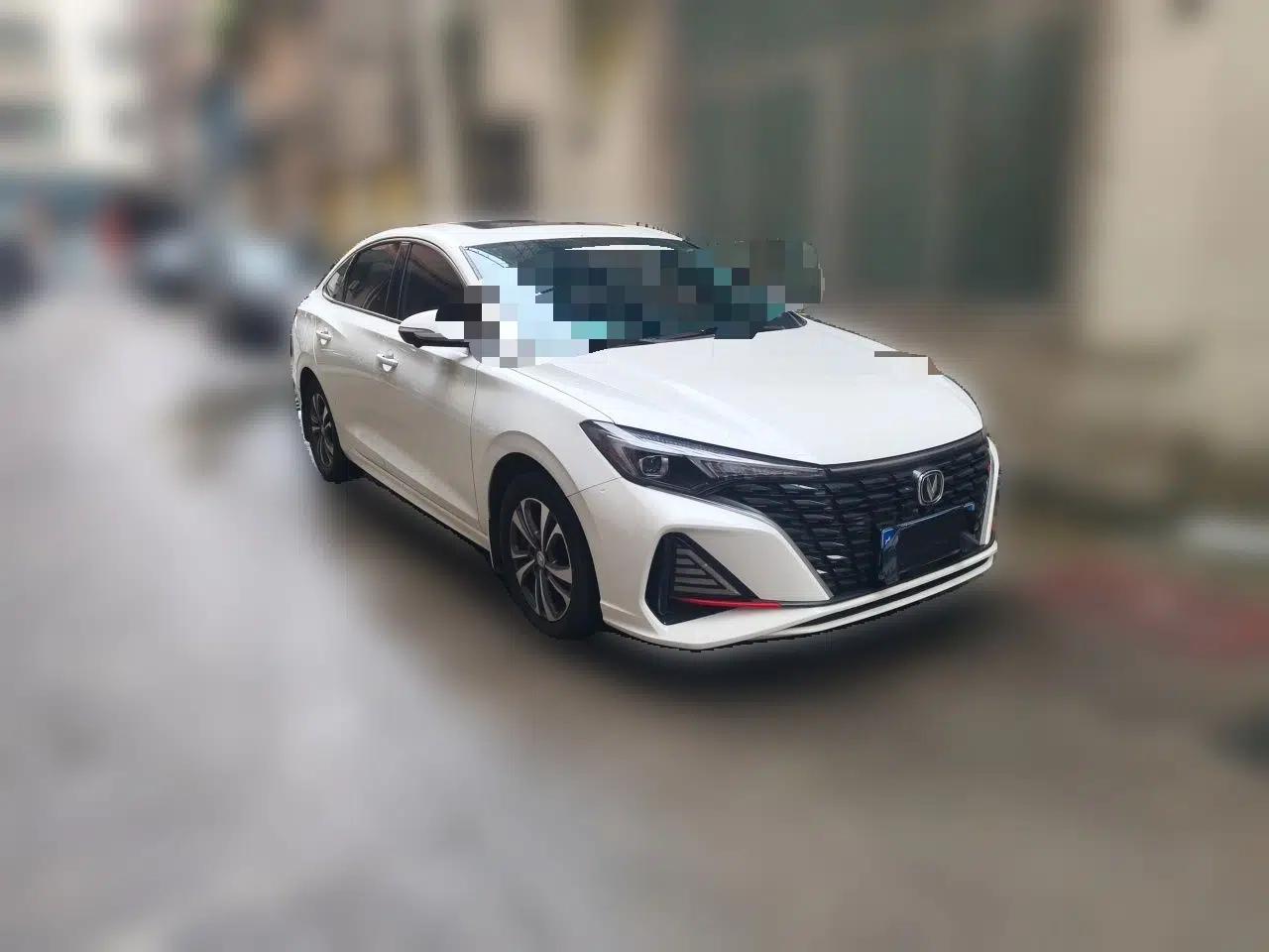 CHANGAN Eado 2023 Changan Edition PLUS Blue Whale NE 1.4T GDI DCT Prestige Version — миниатюра 3