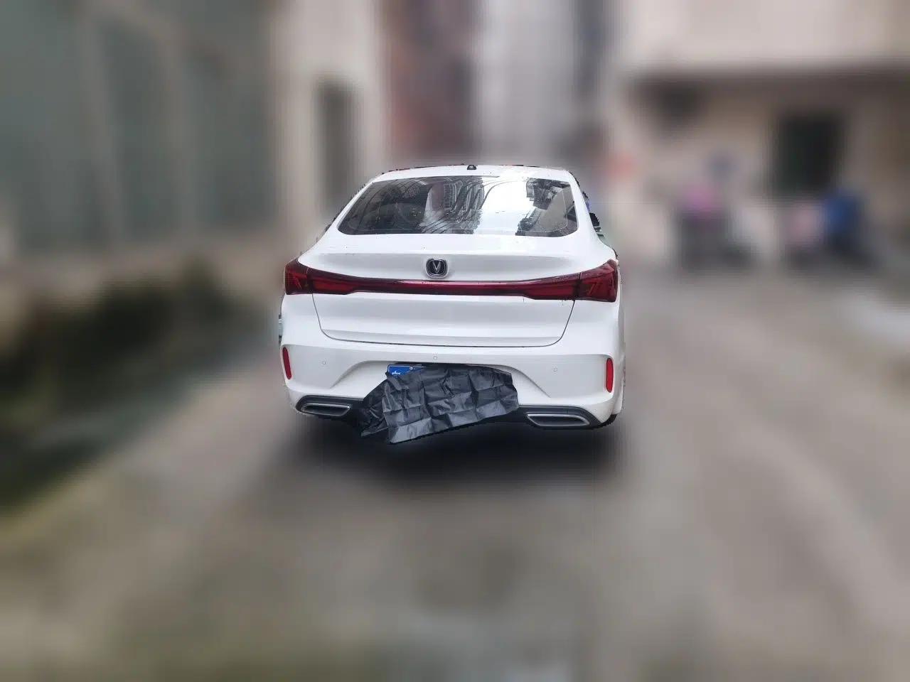 CHANGAN Eado 2023 Changan Edition PLUS Blue Whale NE 1.4T GDI DCT Prestige Version — миниатюра 5
