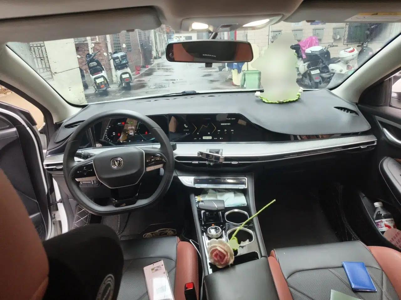 CHANGAN Eado 2023 Changan Edition PLUS Blue Whale NE 1.4T GDI DCT Prestige Version — миниатюра 9