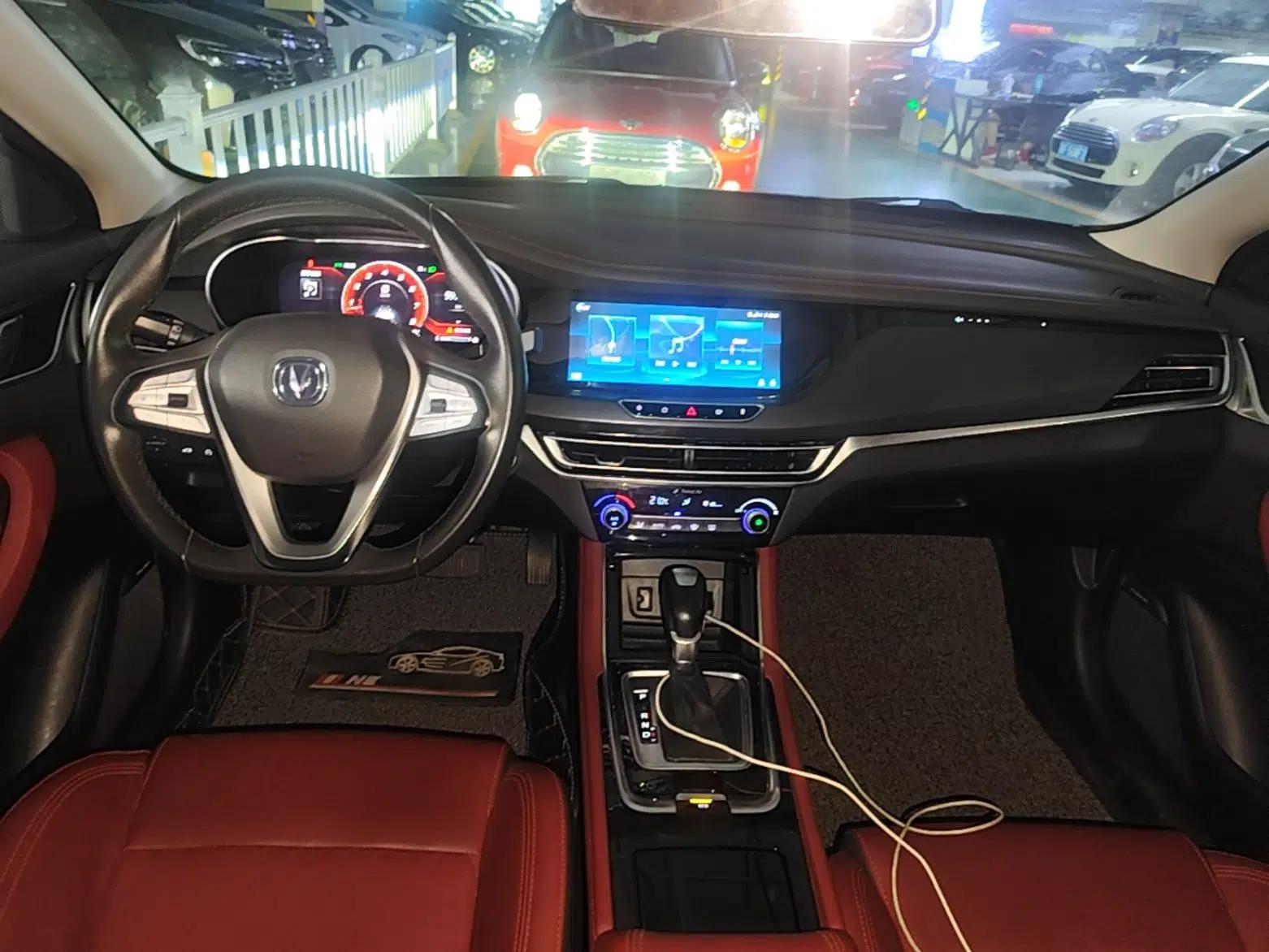 CHANGAN Eado 2019 Blue Whale Edition 280T GDI DCT Light-Speed Model — миниатюра 12
