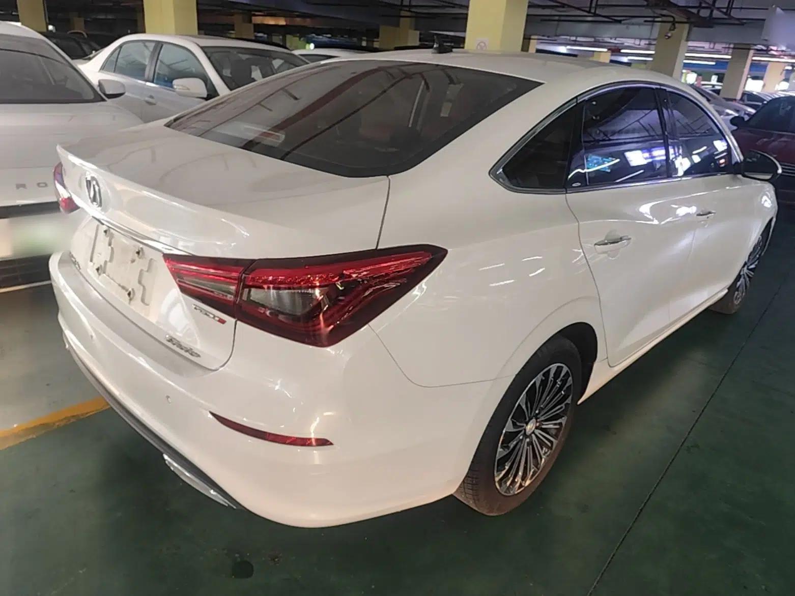 CHANGAN Eado 2019 Blue Whale Edition 280T GDI DCT Light-Speed Model — миниатюра 6