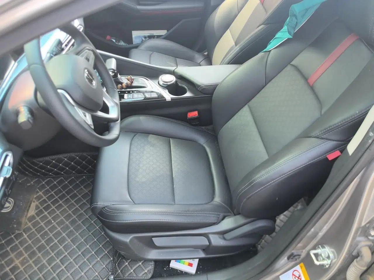 CHANGAN Eado 2020 PLUS Blue Whale NE 1.4T GDI DCT Prestige Model — миниатюра 15