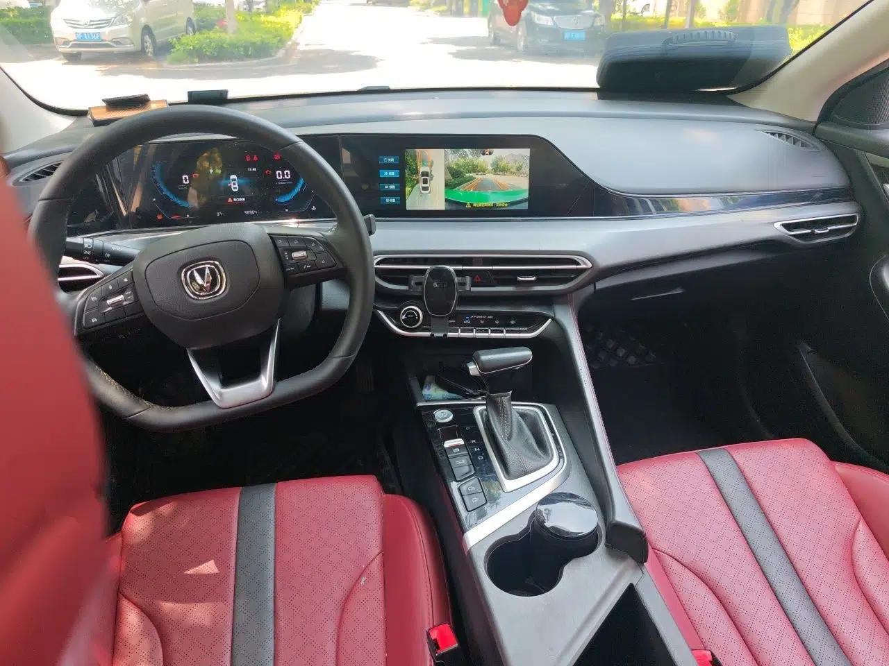 CHANGAN Eado 2021 PLUS Blue Whale NE 1.4T GDI DCT Prestige Model — миниатюра 9