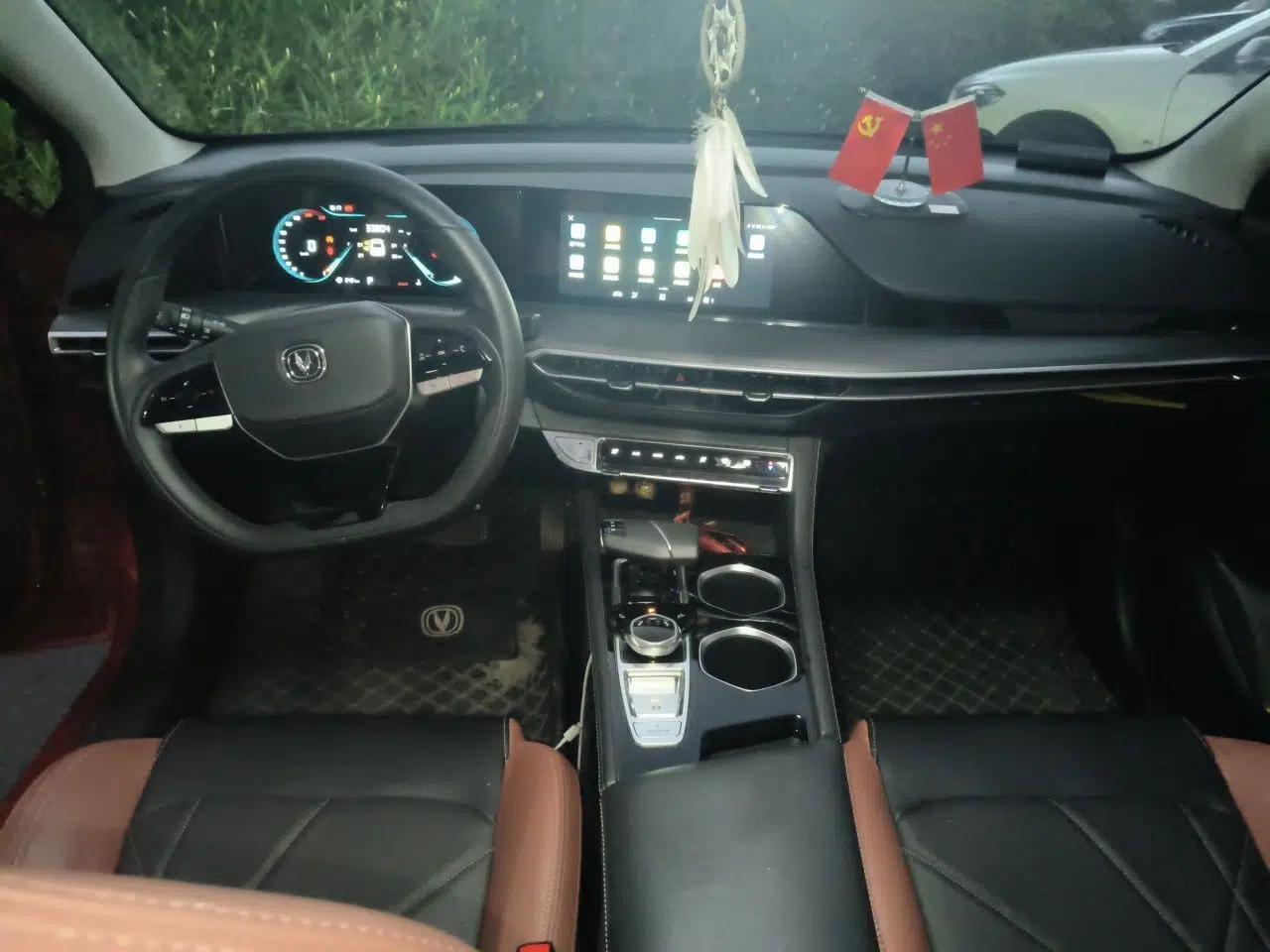 CHANGAN Eado 2022 PLUS Blue Whale NE 1.4T GDI DCT Prestige Edition — миниатюра 9