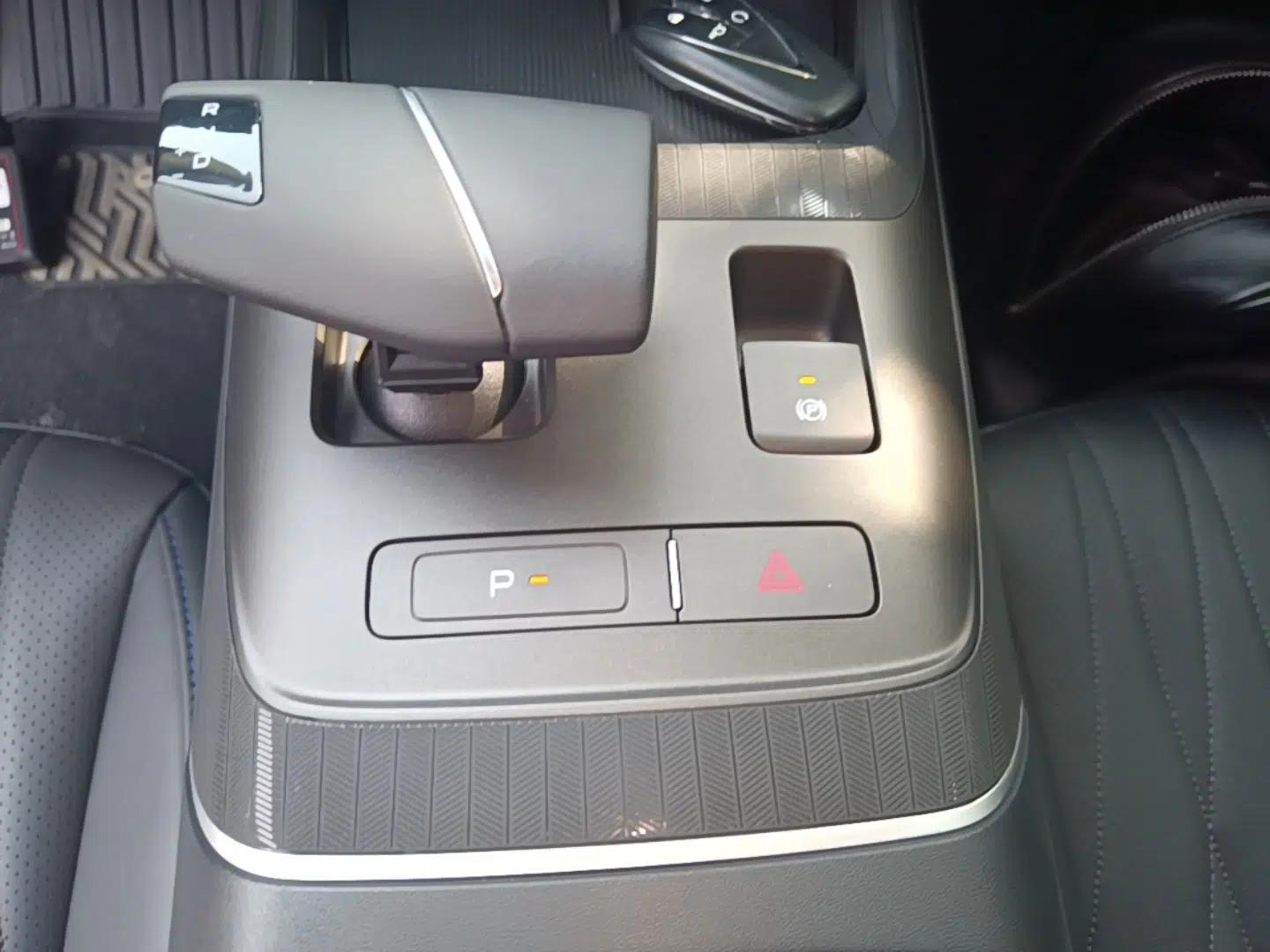 CHANGAN Eado 2024 1.5T GDI Automatic Flagship Edition — миниатюра 16