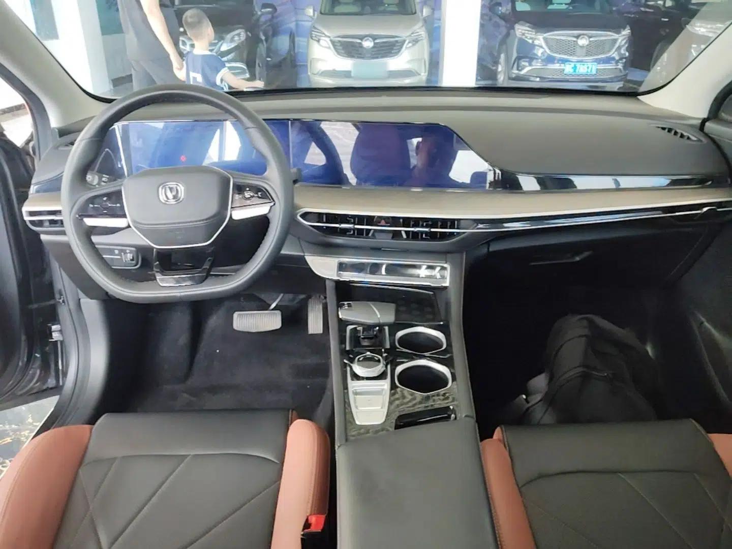 CHANGAN Eado 2024 PLUS Blue Whale NE 1.4T GDI DCT High-Energy Edition — миниатюра 12