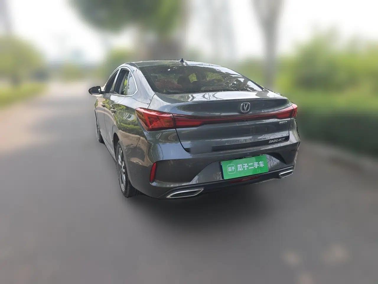 CHANGAN Eado 2023 Changan Edition PLUS Blue Whale NE 1.4T GDI DCT Prestige Version — миниатюра 4