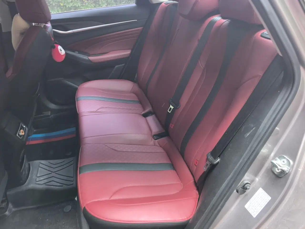 CHANGAN Eado 2021 PLUS Blue Whale NE 1.4T GDI DCT Prestige Model — миниатюра 17