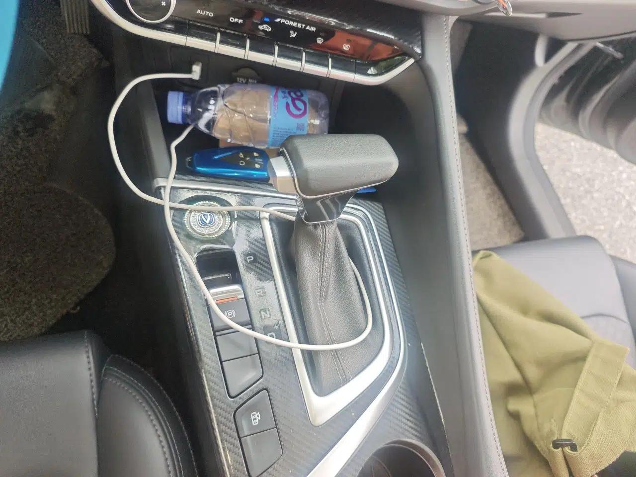 CHANGAN Eado 2022 PLUS 1.6L GDI CVT Luxury Model — миниатюра 14