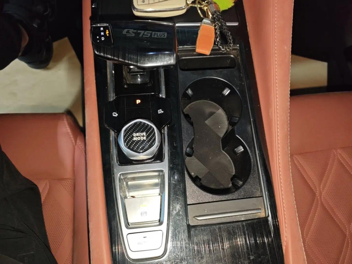 CHANGAN CS75 PLUS 2023 3rd Generation 1.5T Automatic Prestige Model — миниатюра 16