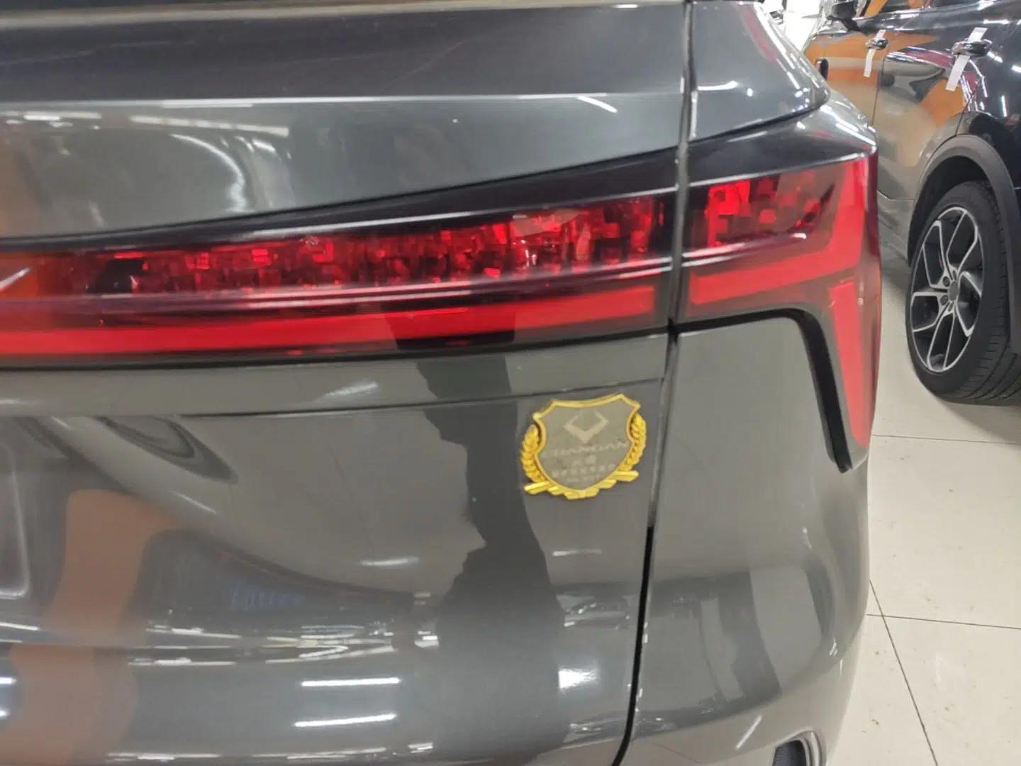 CHANGAN CS75 PLUS 2023 3rd Generation 1.5T Automatic Prestige Model — миниатюра 9