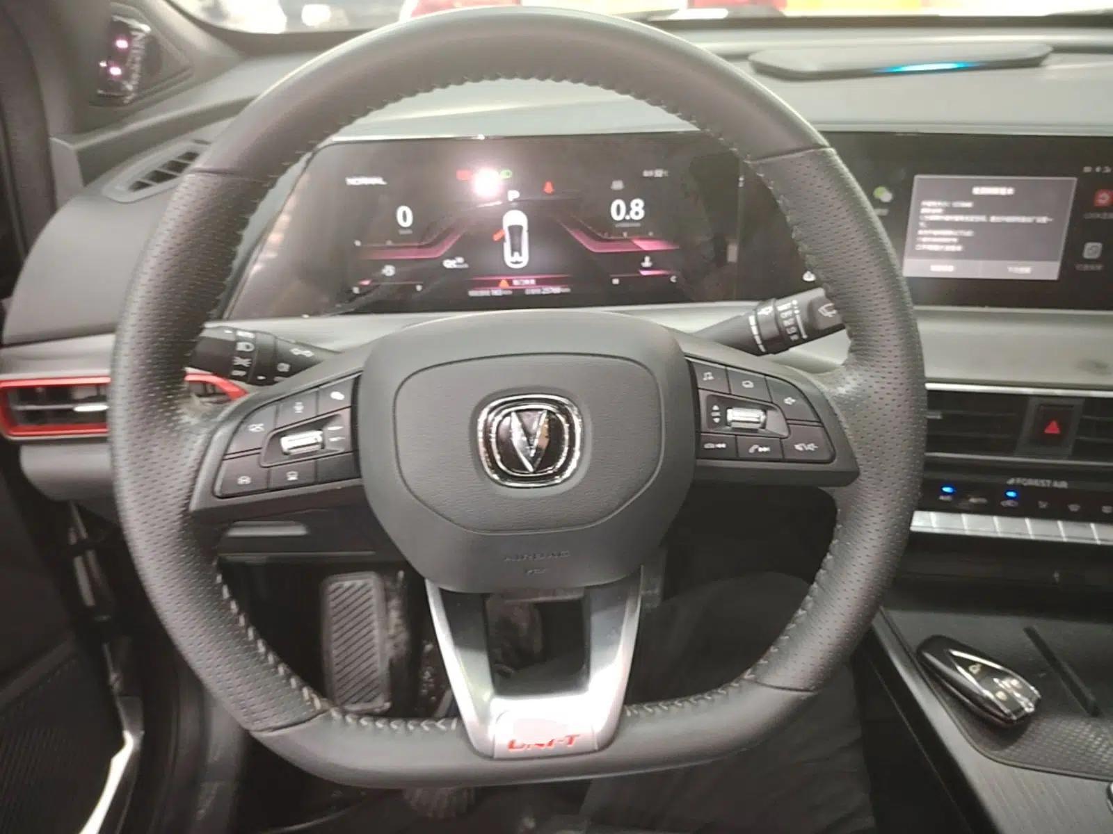 CHANGAN UNI-T 2020 1.5T Prestige Version — миниатюра 13