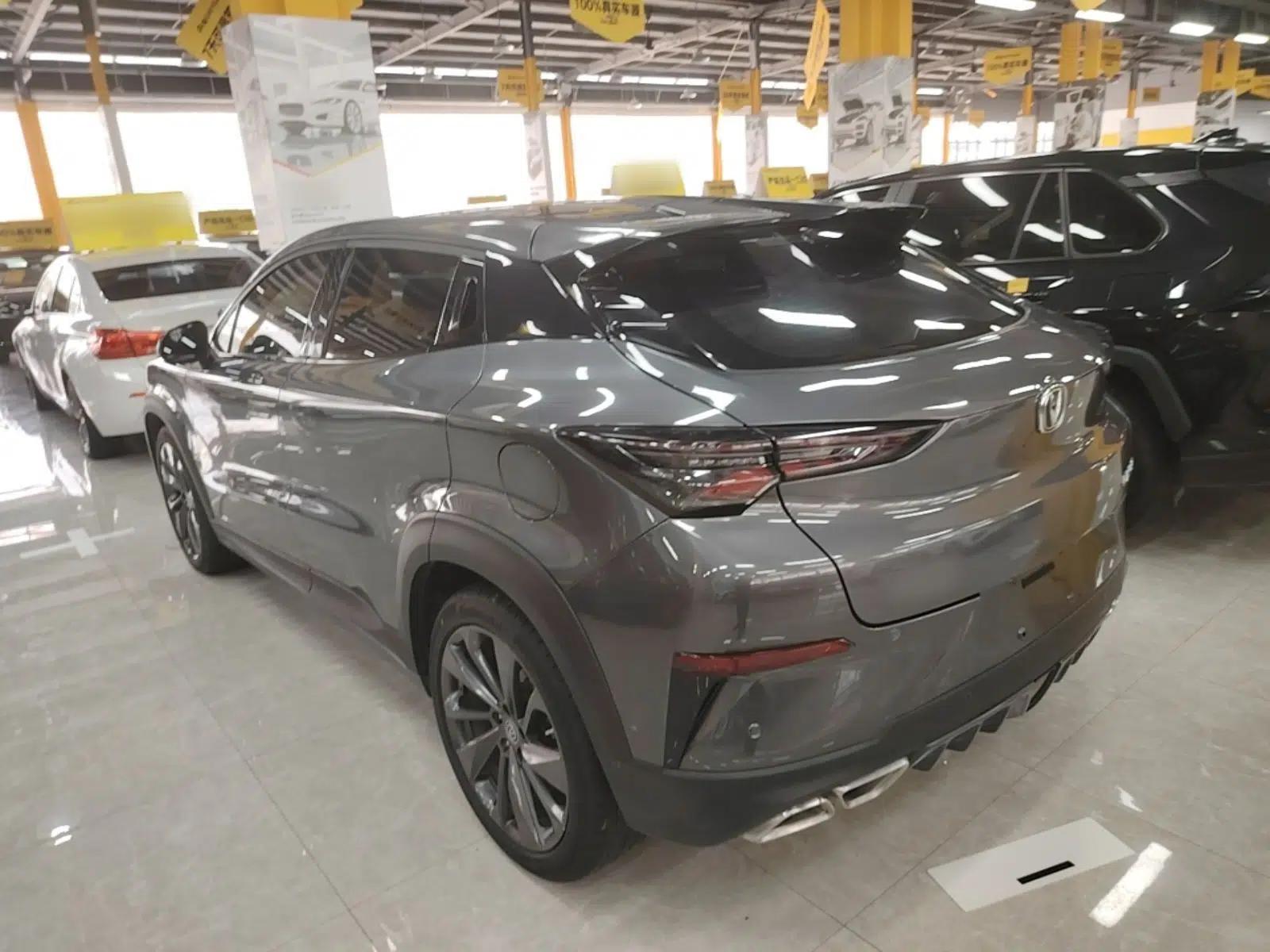 CHANGAN UNI-T 2020 1.5T Prestige Version — миниатюра 4
