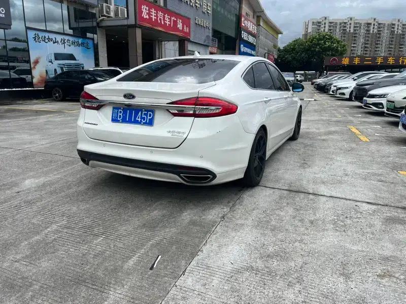 2017 Ford Mondeo EcoBoost 180 Comfort — миниатюра 4