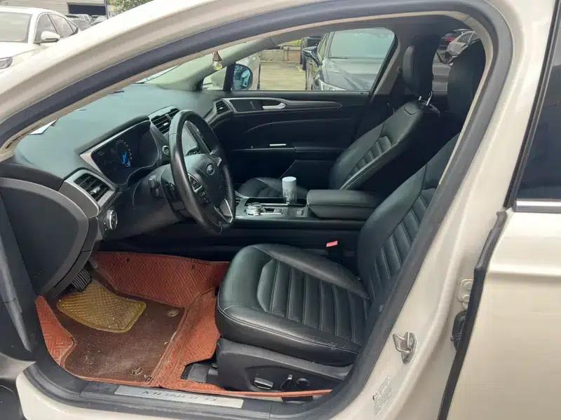 2017 Ford Mondeo EcoBoost 180 Comfort — миниатюра 9