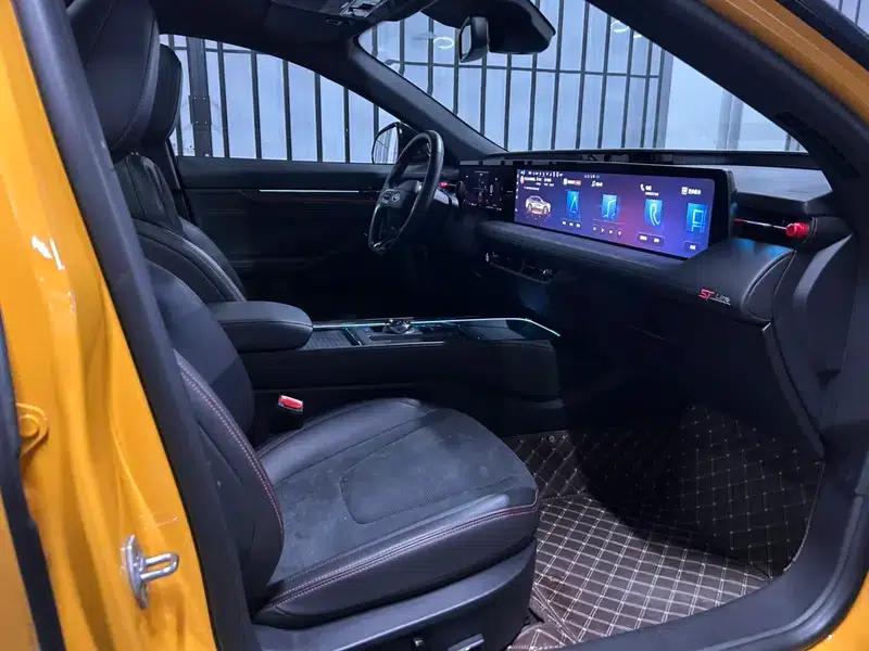 2024 Ford Mondeo 2.0T E-Hybrid Sport Edition ST-Line — миниатюра 14