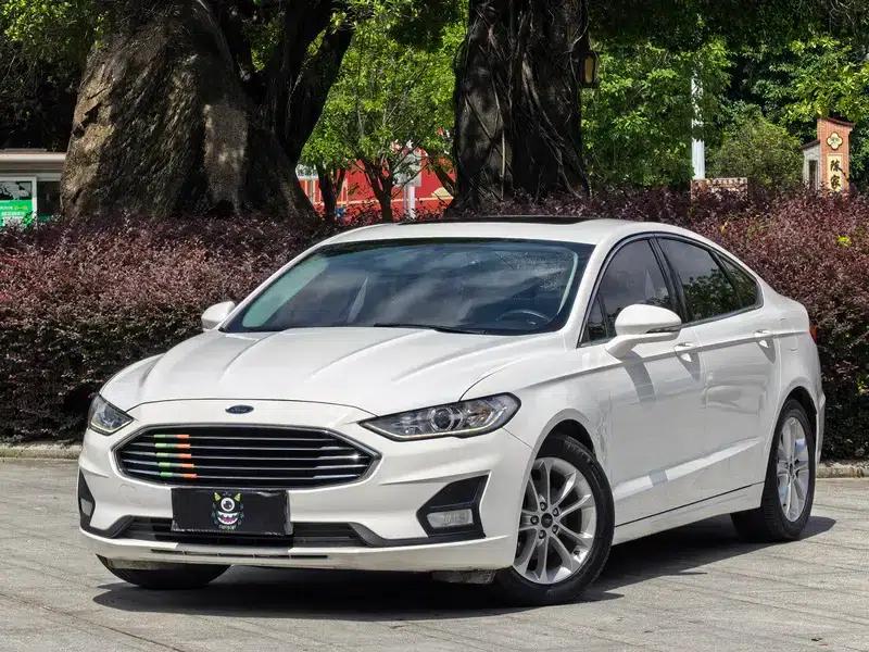 2018 Ford Mondeo EcoBoost 180 Intelligent Fashion Edition (National V Emission Standard) — миниатюра 1