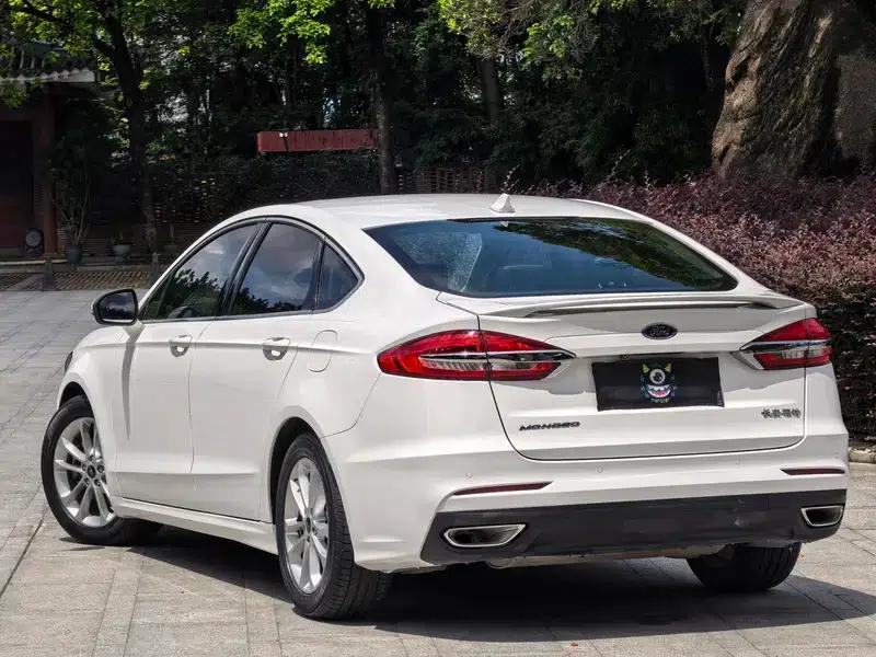 2018 Ford Mondeo EcoBoost 180 Intelligent Fashion Edition (National V Emission Standard) — миниатюра 5