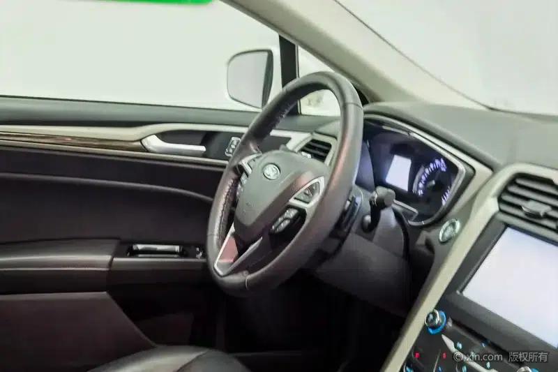 2013 Ford Mondeo 2.0L GTDi200 Luxury — миниатюра 16