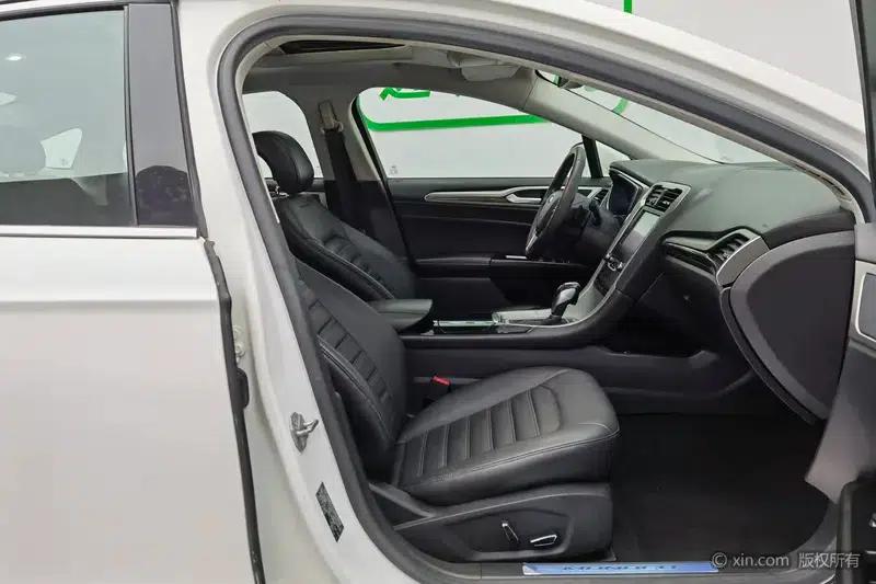 2013 Ford Mondeo 2.0L GTDi200 Luxury — миниатюра 24