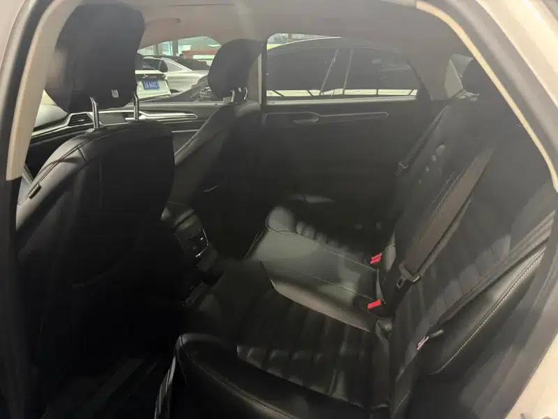 2020 Ford Mondeo EcoBoost 180 Fashion Edition — миниатюра 14