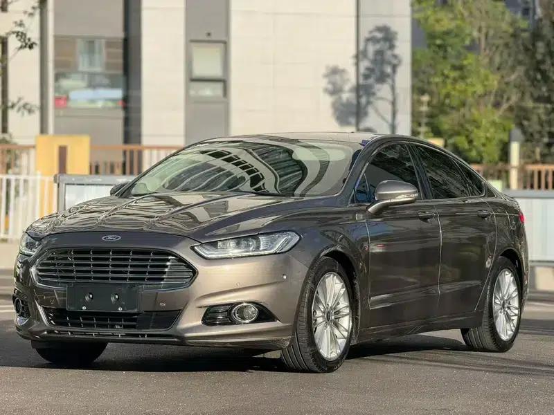 2013 Mondeo 2.0L GTDi240 Flagship Edition — миниатюра 1