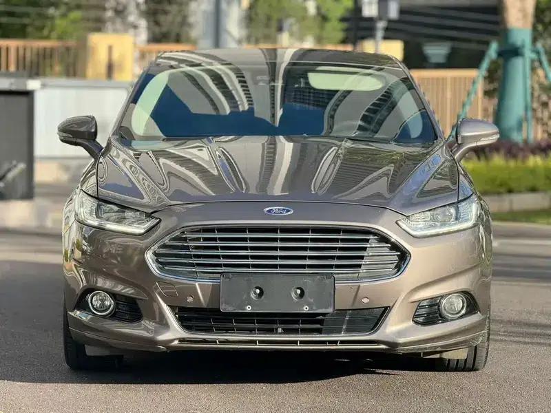 2013 Mondeo 2.0L GTDi240 Flagship Edition — миниатюра 2