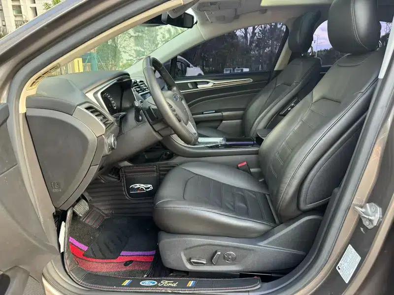 2013 Mondeo 2.0L GTDi240 Flagship Edition — миниатюра 8
