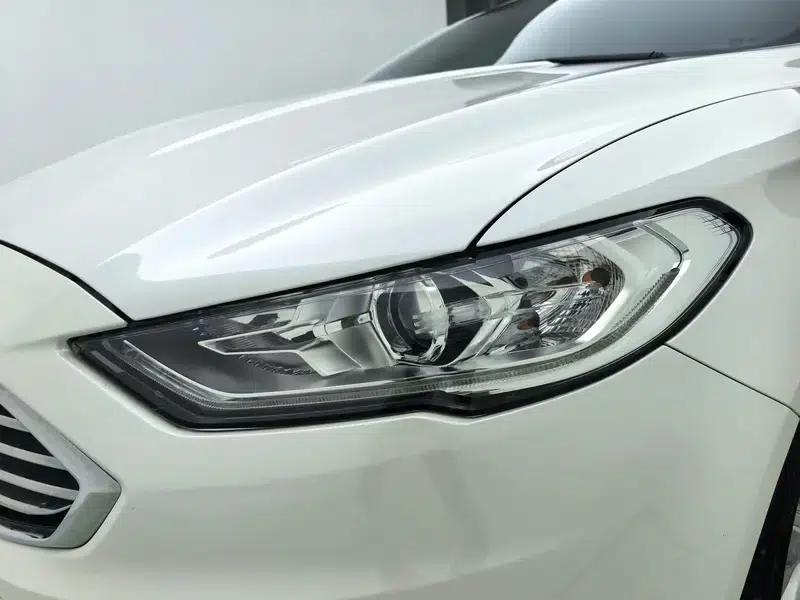 2017 Ford Mondeo EcoBoost 180 Fashion Edition — миниатюра 12