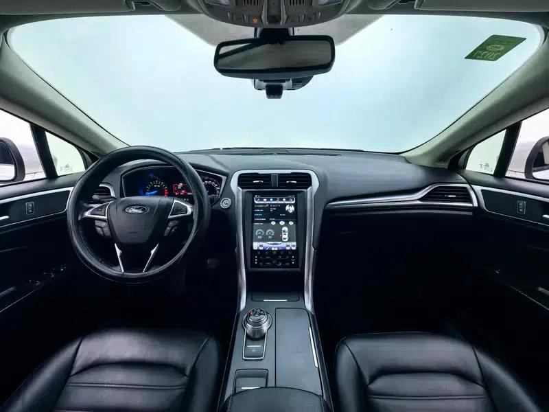2017 Ford Mondeo EcoBoost 180 Fashion Edition — миниатюра 14