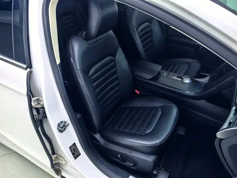 2017 Ford Mondeo EcoBoost 180 Fashion Edition — миниатюра 21