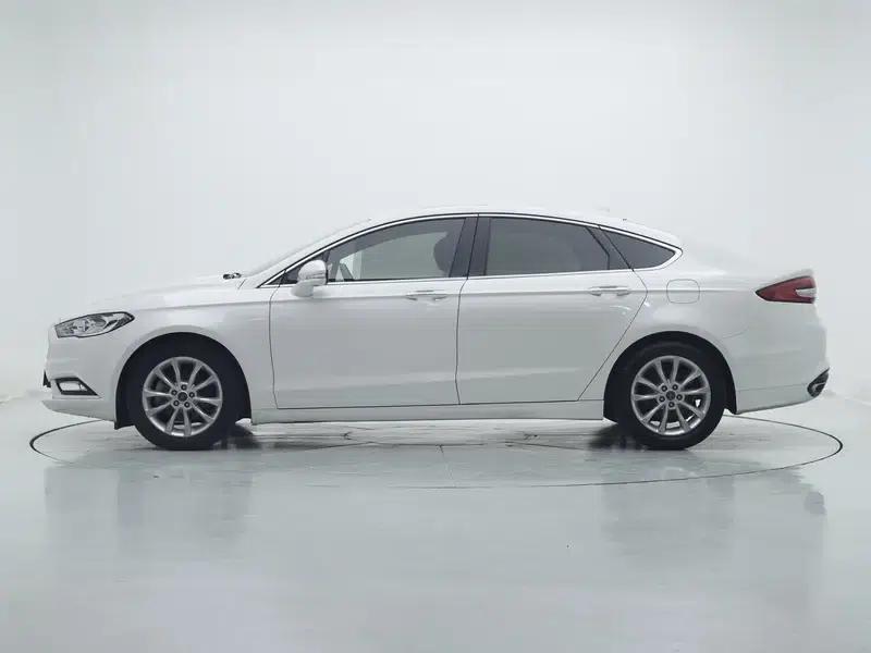 2017 Ford Mondeo EcoBoost 180 Fashion Edition — миниатюра 4