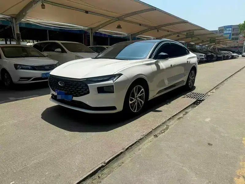 2022 Ford Mondeo EcoBoost 245 Fashion Edition — миниатюра 1