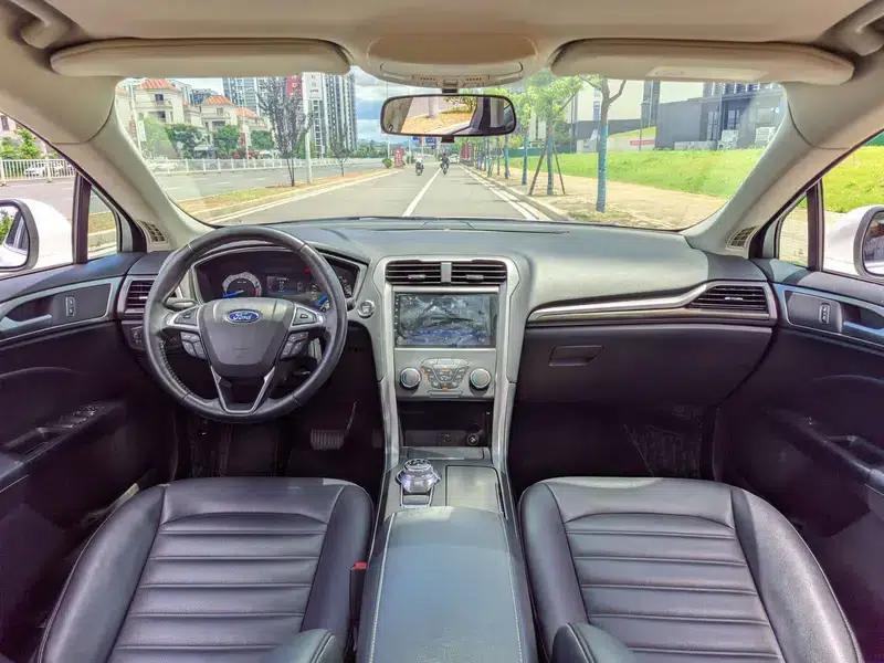2018 Ford Mondeo EcoBoost 180 Intelligent Fashion Edition (National V Emission Standard) — миниатюра 5