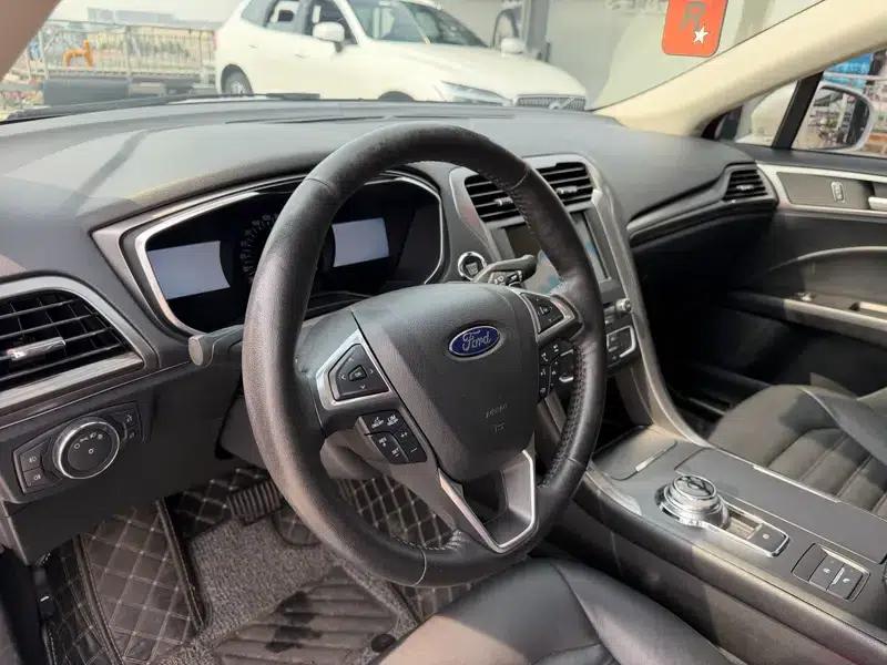 2017 Ford Mondeo EcoBoost 180 Fashion Edition — миниатюра 8