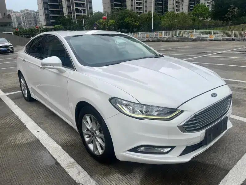 2017 Ford Mondeo EcoBoost 180 Fashion Edition — миниатюра 3