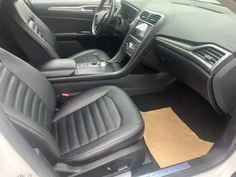 2017 Ford Mondeo EcoBoost 180 Fashion Edition — миниатюра 8