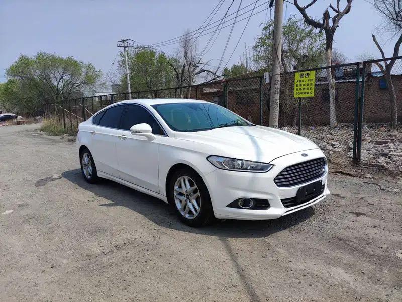 2013 Ford Mondeo 1.5L GTDi180 Fashion Edition — миниатюра 3