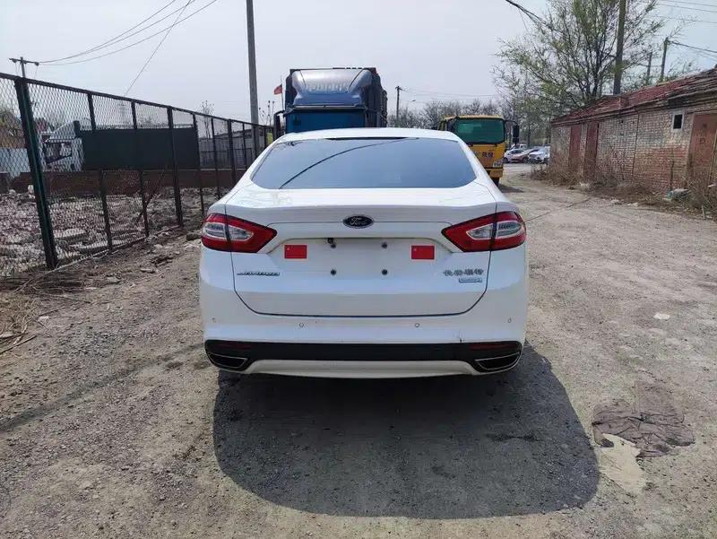 2013 Ford Mondeo 1.5L GTDi180 Fashion Edition — миниатюра 5