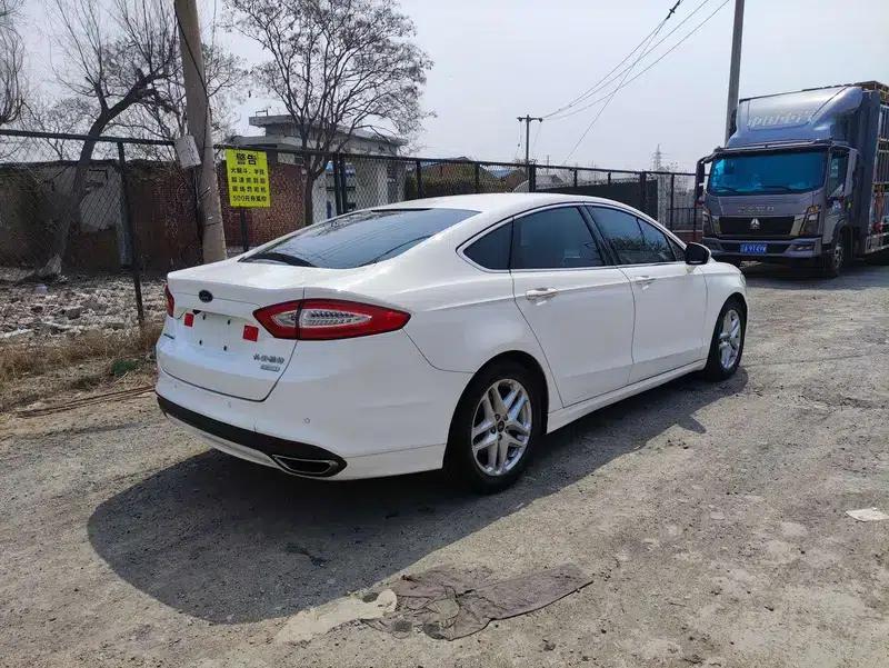 2013 Ford Mondeo 1.5L GTDi180 Fashion Edition — миниатюра 6
